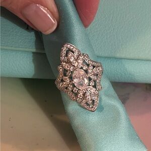 💥💥SOLD!💥💥 Gorgeous Victorian White Gold Plated Ring